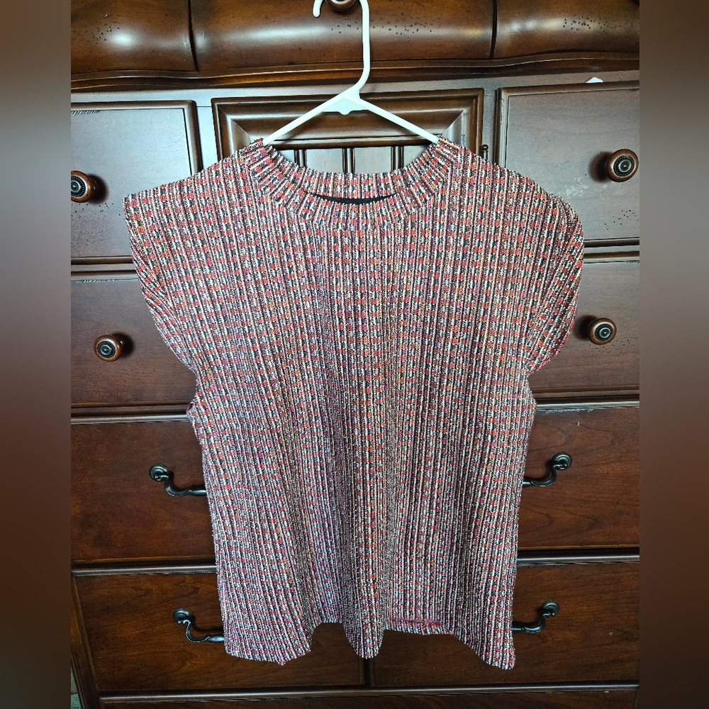 NWT, Women's Multicolor Knit Top, Sz. L